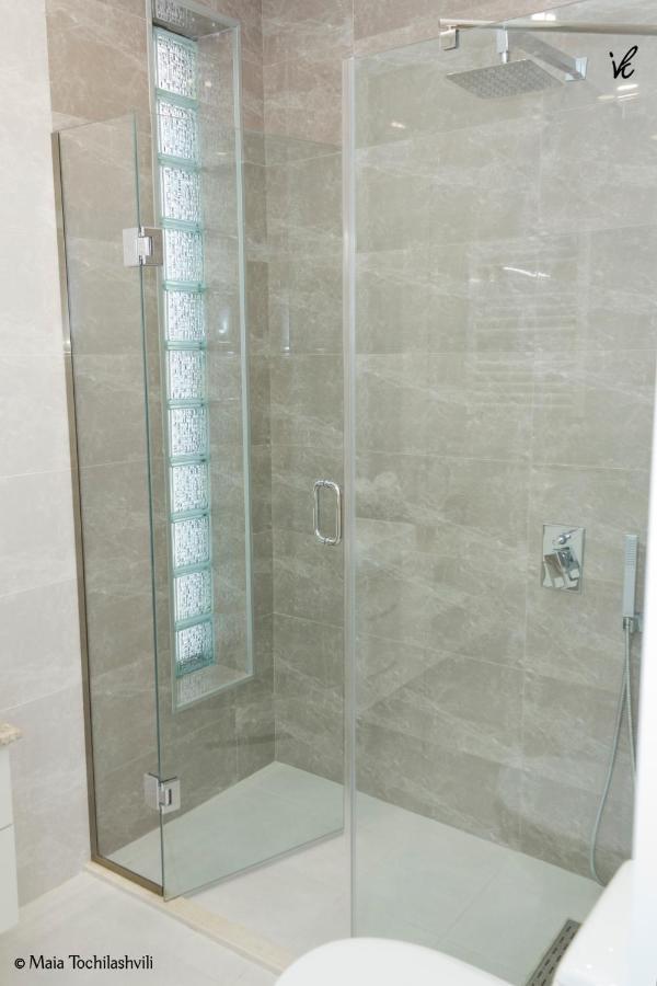 Aura Sameba, Luxury Apartment Тбилиси Екстериор снимка