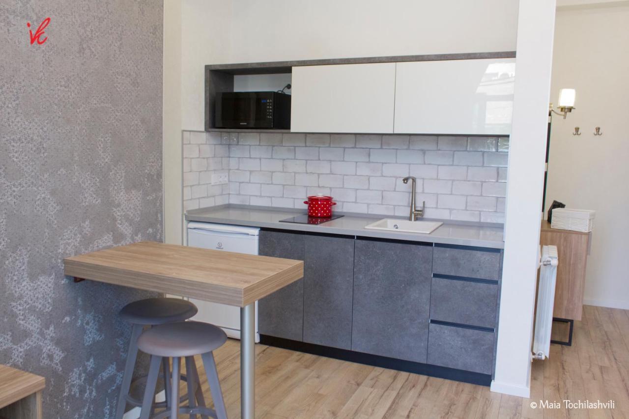 Aura Sameba, Luxury Apartment Тбилиси Екстериор снимка